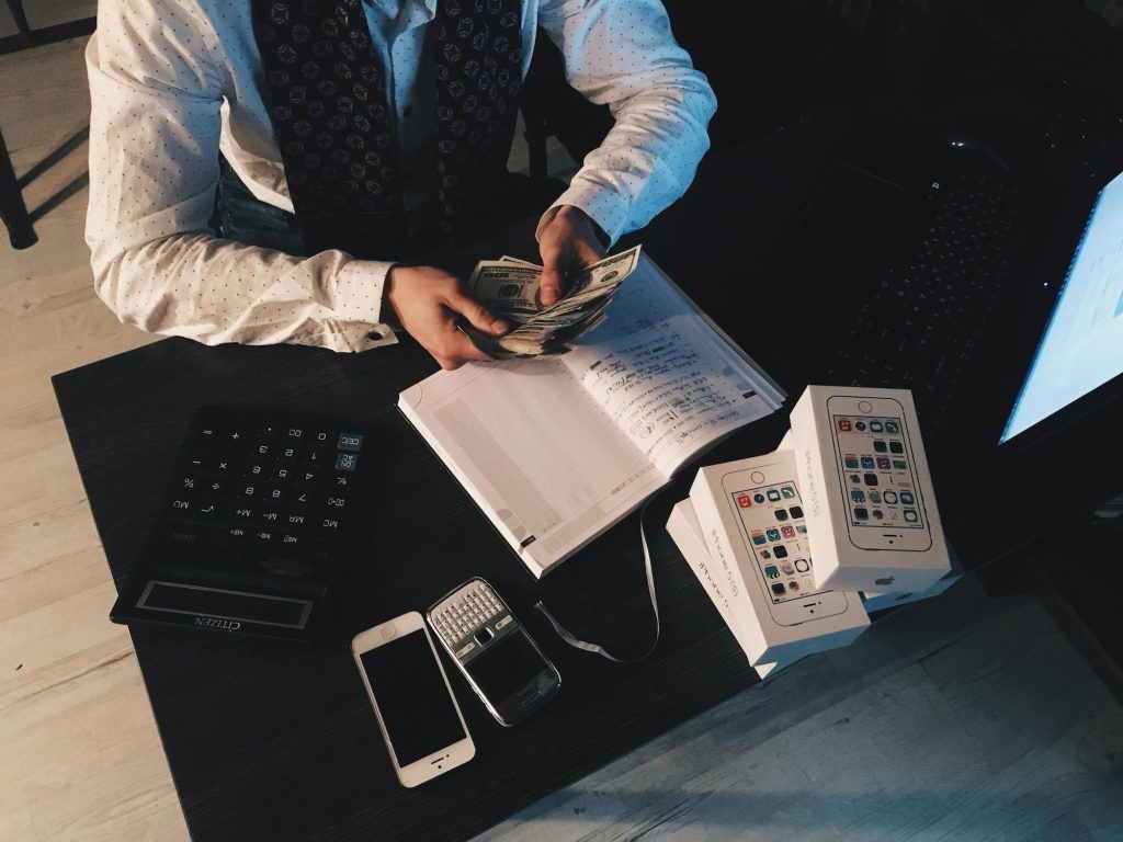 money | کسب و کار اینترنتی
